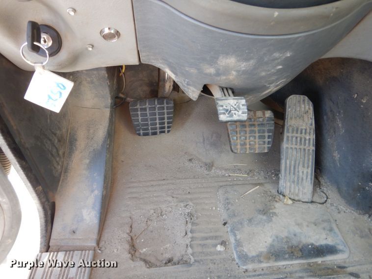 image for item FU9472 2007 Freightliner Columbia semi truck