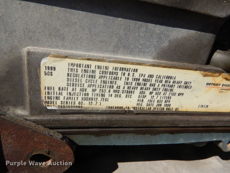 image for item GH9573 2004 Freightliner Columbia semi truck