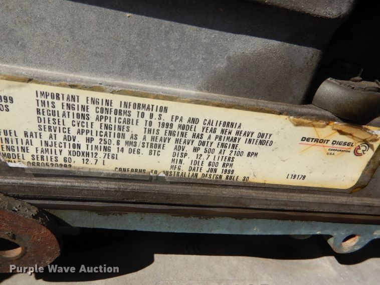 image for item GH9573 2004 Freightliner Columbia semi truck