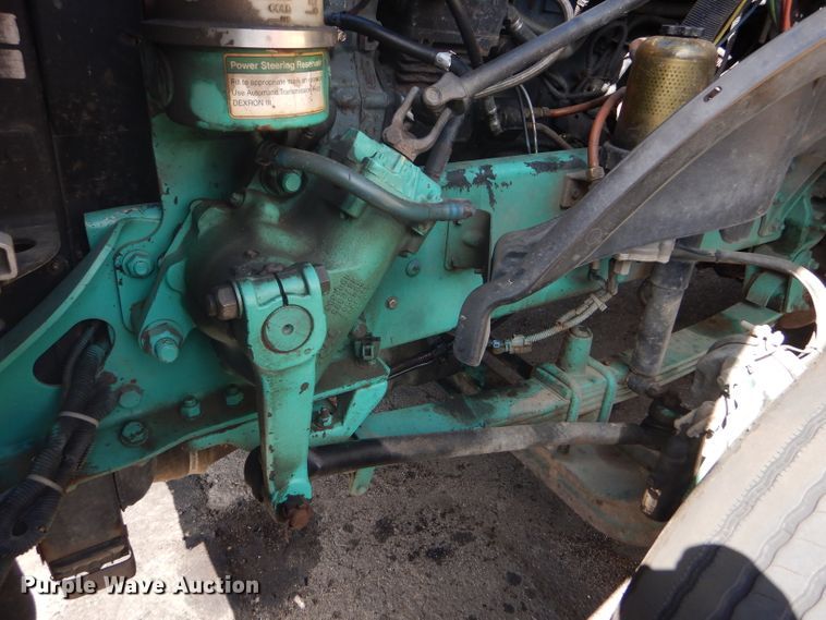 image for item GH9573 2004 Freightliner Columbia semi truck