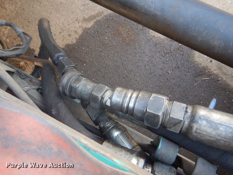 image for item GH9573 2004 Freightliner Columbia semi truck