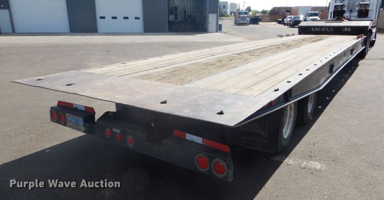 image for item GH9576 2000 Landoll 660 tilt deck equipment trailer