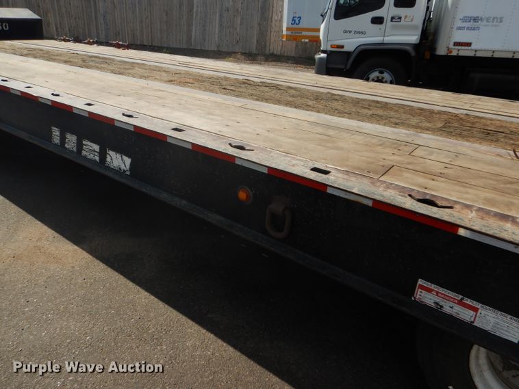 image for item GH9576 2000 Landoll 660 tilt deck equipment trailer