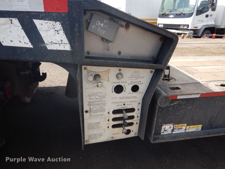 image for item GH9576 2000 Landoll 660 tilt deck equipment trailer