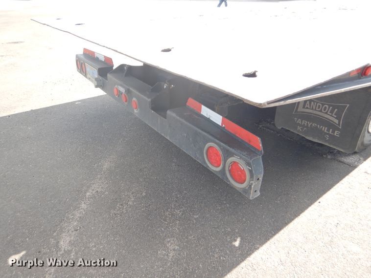 image for item GH9576 2000 Landoll 660 tilt deck equipment trailer