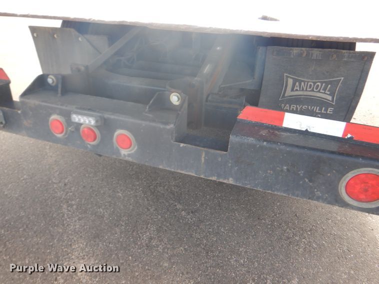 image for item GH9576 2000 Landoll 660 tilt deck equipment trailer