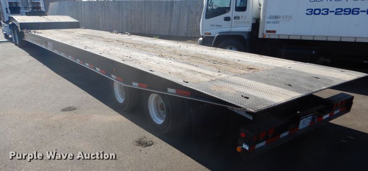 image for item GH9577 2013 Talbert 3553TA tilt deck equipment trailer