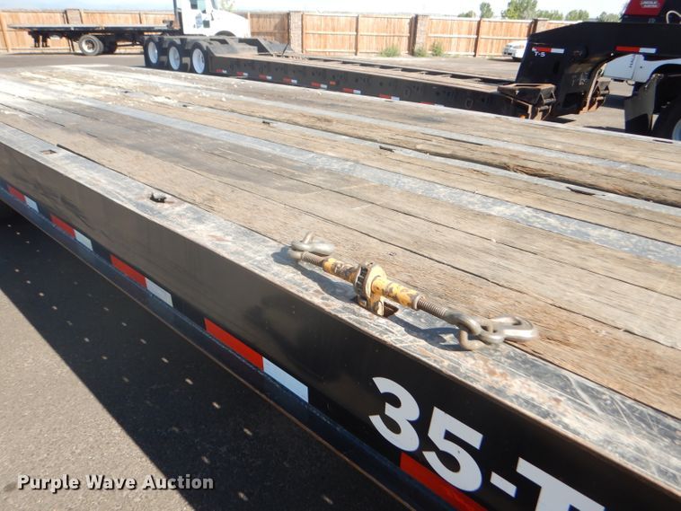 image for item GH9577 2013 Talbert 3553TA tilt deck equipment trailer