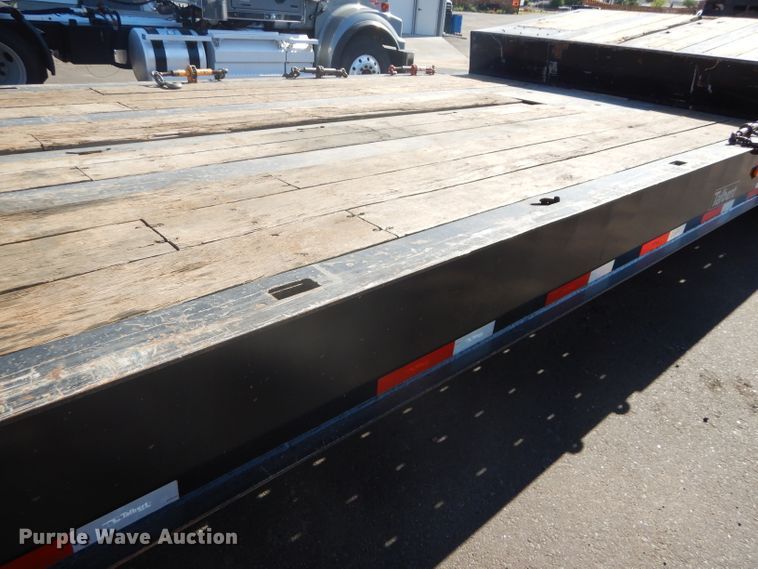 image for item GH9577 2013 Talbert 3553TA tilt deck equipment trailer