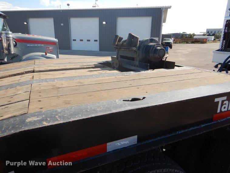 image for item GH9577 2013 Talbert 3553TA tilt deck equipment trailer