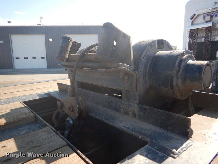 image for item GH9577 2013 Talbert 3553TA tilt deck equipment trailer