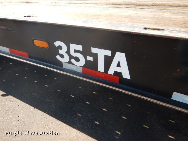 image for item GH9577 2013 Talbert 3553TA tilt deck equipment trailer