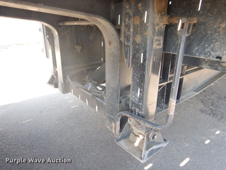 image for item GH9577 2013 Talbert 3553TA tilt deck equipment trailer