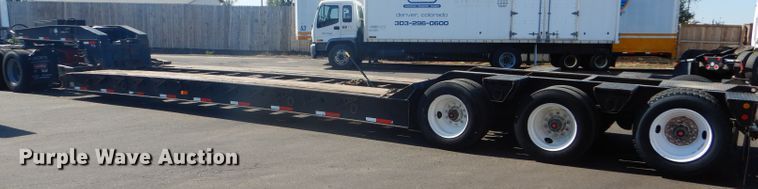 image for item GH9578 2002 Eager Beaver 55 GLS lowboy equipment trailer