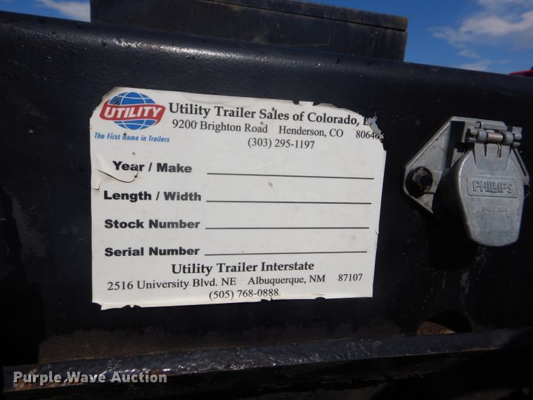 image for item GH9578 2002 Eager Beaver 55 GLS lowboy equipment trailer