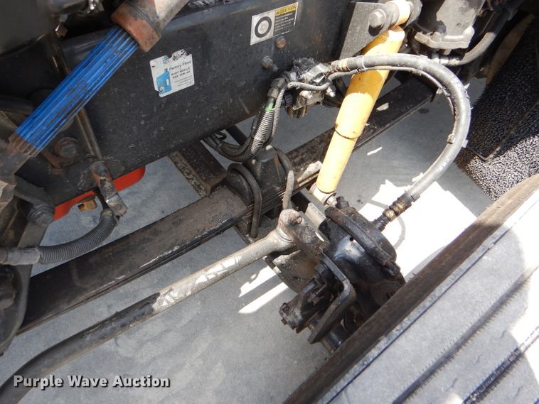 image for item GH9602 2010 Kenworth T800 semi truck