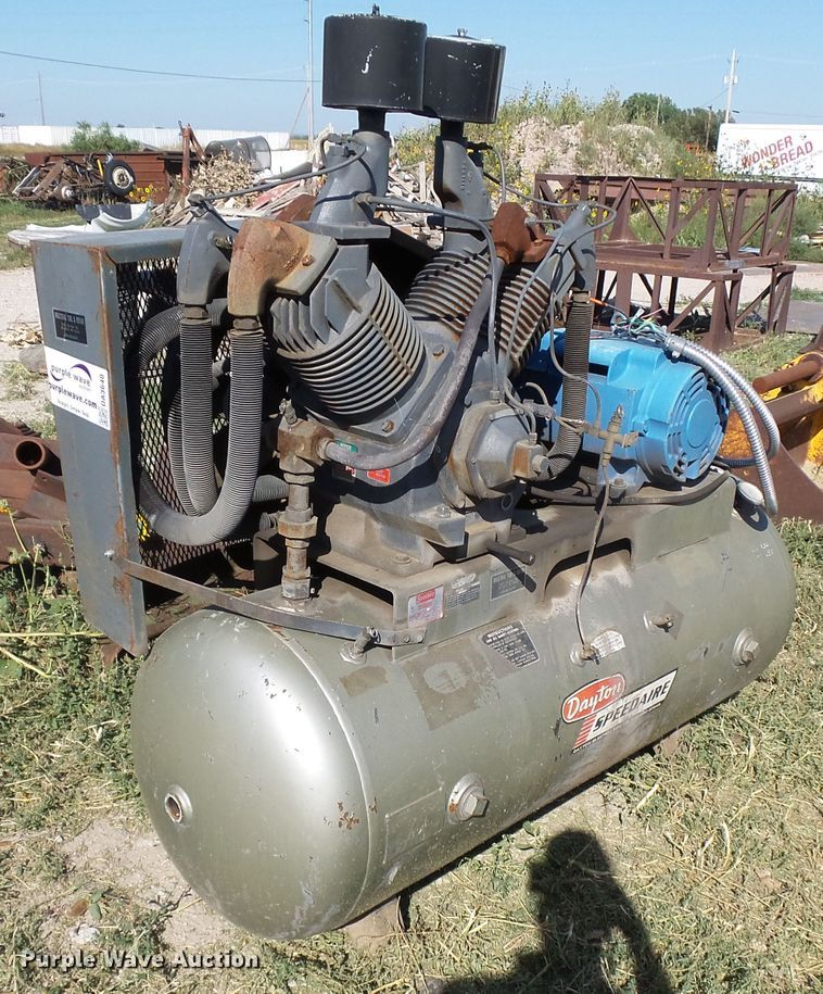 image for item DA3640 Dayton-Speedaire 3Z413 air compressor