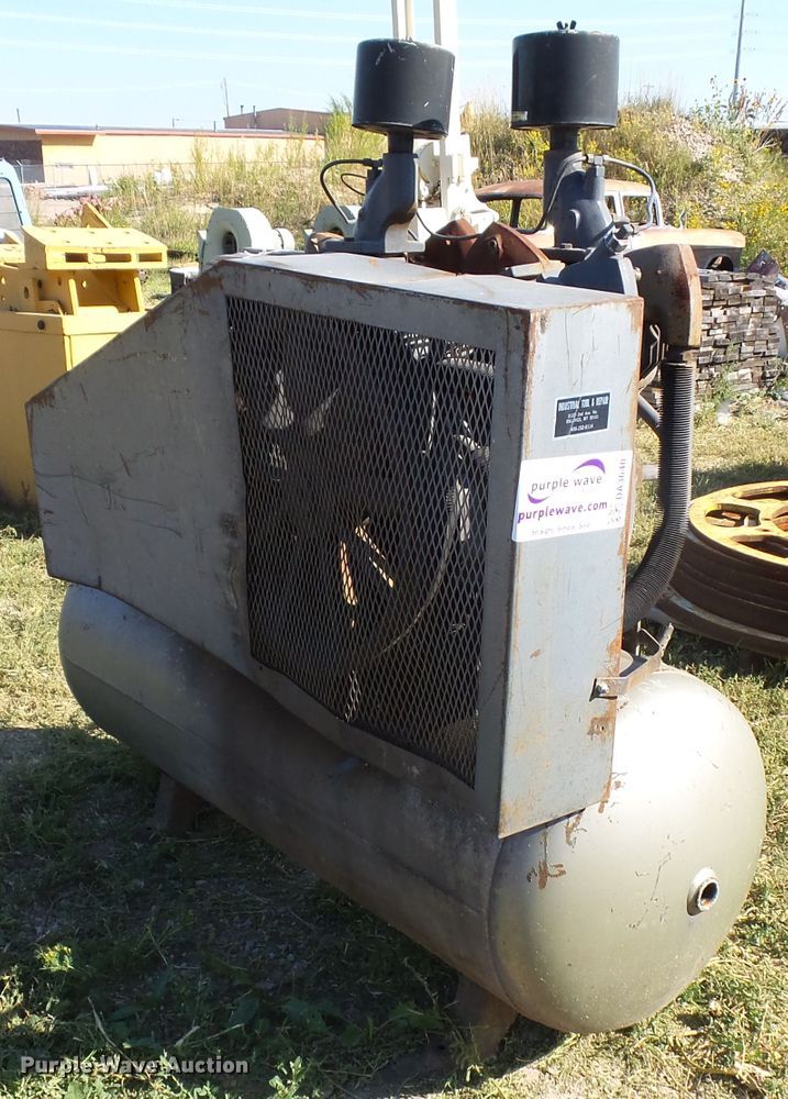 image for item DA3640 Dayton-Speedaire 3Z413 air compressor