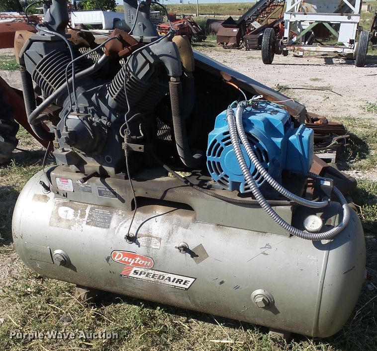 image for item DA3640 Dayton-Speedaire 3Z413 air compressor