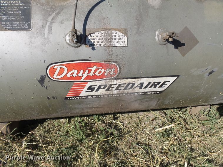 image for item DA3640 Dayton-Speedaire 3Z413 air compressor