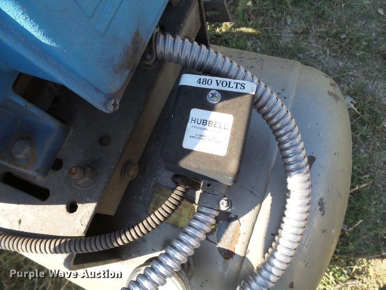image for item DA3640 Dayton-Speedaire 3Z413 air compressor