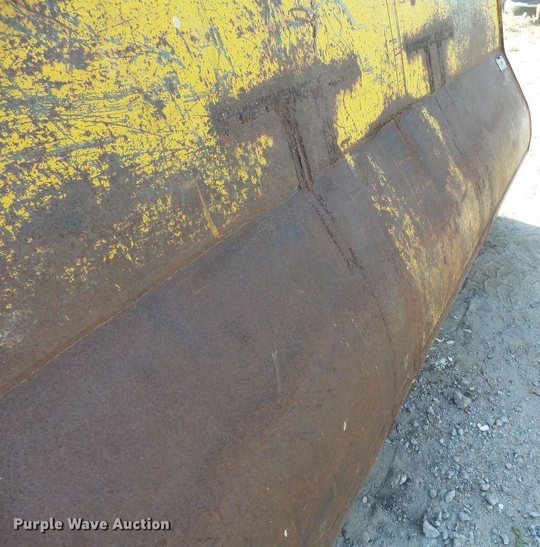 image for item DA3642 130"W loader bucket