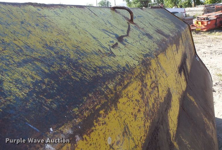 image for item DA3642 130"W loader bucket