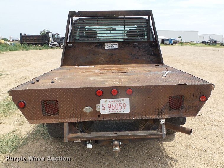 image for item DC5065 2007 Ford F250 Super Duty XL SuperCab flatbed pickup truck