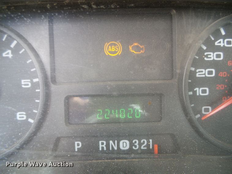 image for item DC5065 2007 Ford F250 Super Duty XL SuperCab flatbed pickup truck