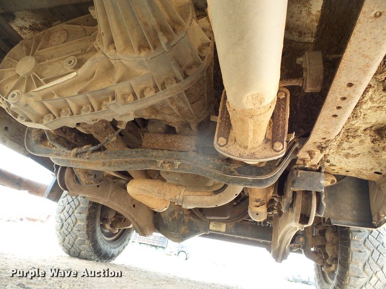 image for item DC5065 2007 Ford F250 Super Duty XL SuperCab flatbed pickup truck