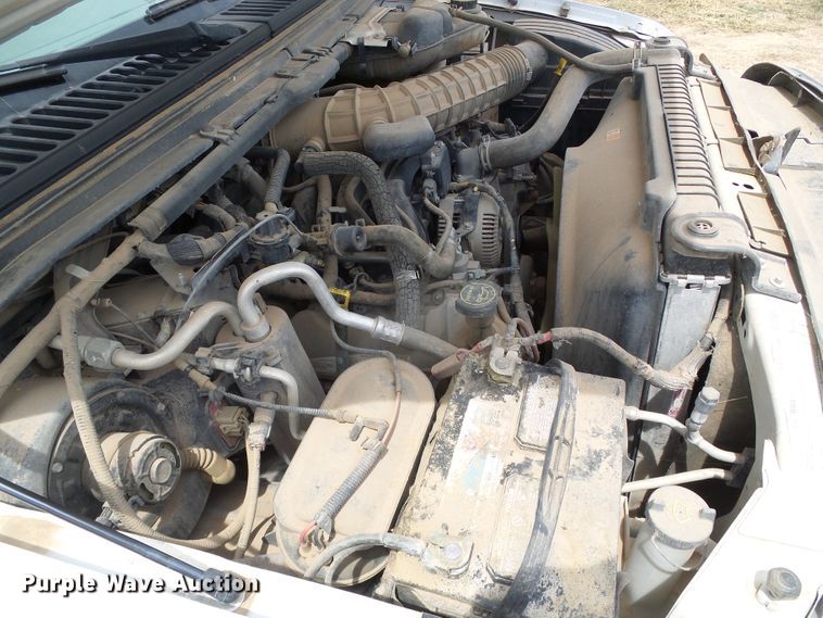 image for item DC5065 2007 Ford F250 Super Duty XL SuperCab flatbed pickup truck