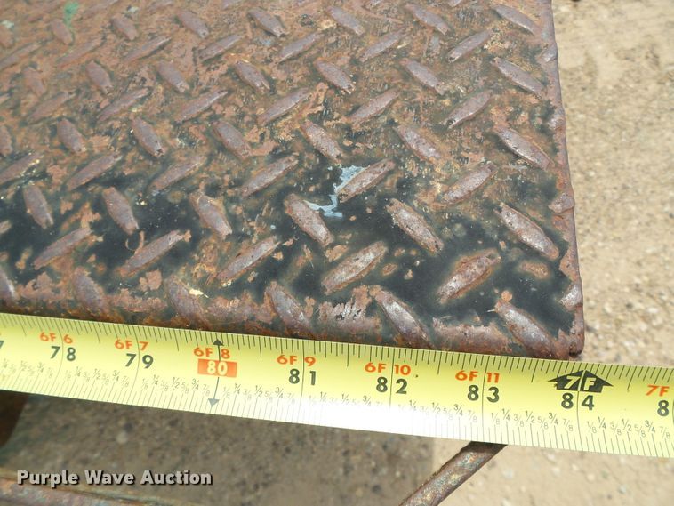 image for item DC5065 2007 Ford F250 Super Duty XL SuperCab flatbed pickup truck