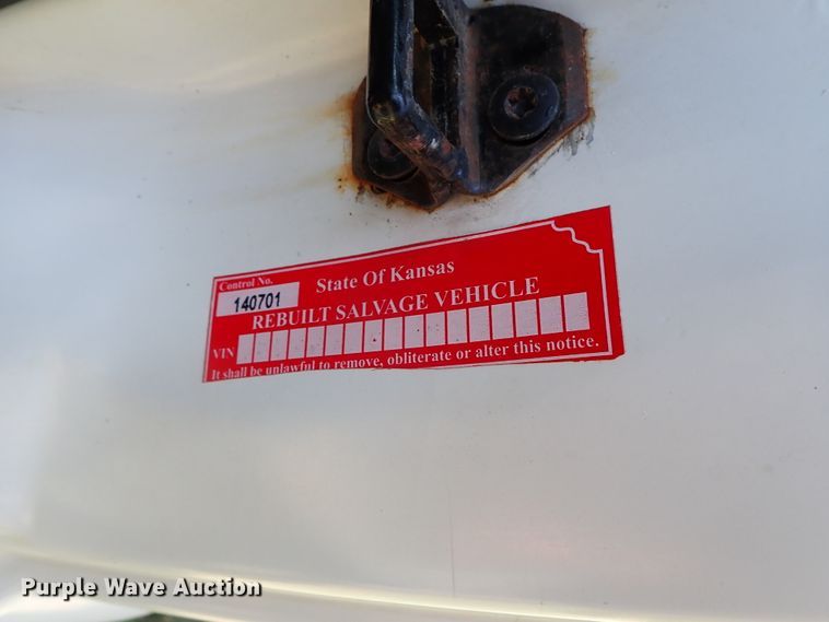 image for item DE1030 2005 Ford F350 Super Duty pickup truck