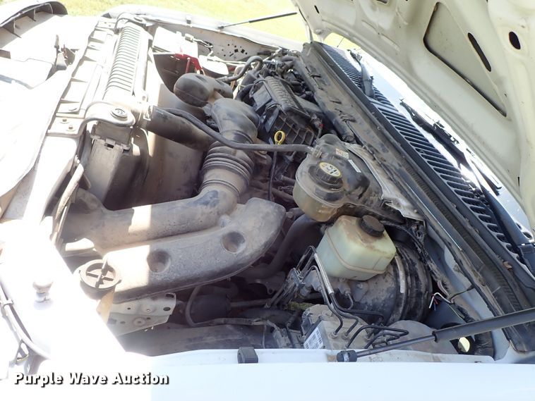 image for item DE1030 2005 Ford F350 Super Duty pickup truck