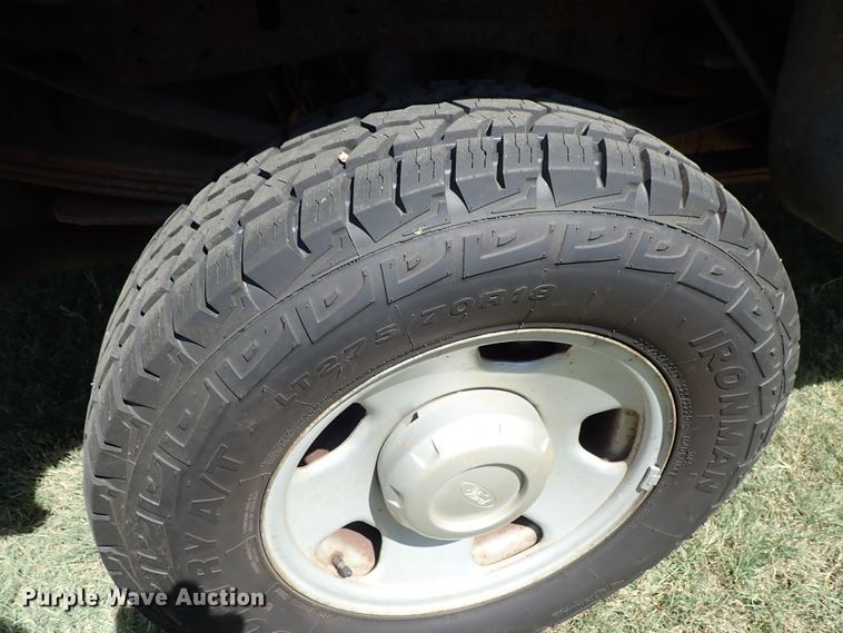 image for item DE1030 2005 Ford F350 Super Duty pickup truck