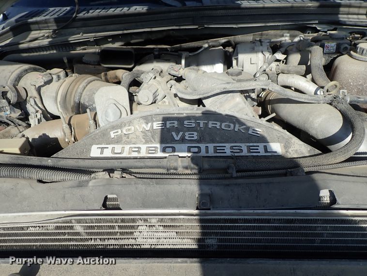 image for item DE5530 2008 Ford F350 Super Duty Crew Cab pickup truck cab and chassis