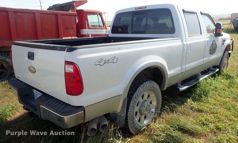 image for item DE5531 2010 Ford F250 Super Duty Crew Cab pickup truck