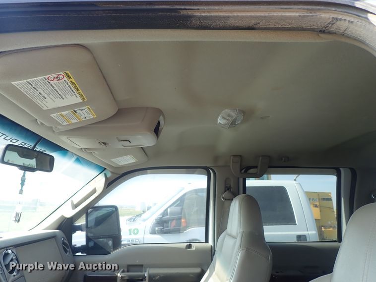 image for item DE5531 2010 Ford F250 Super Duty Crew Cab pickup truck