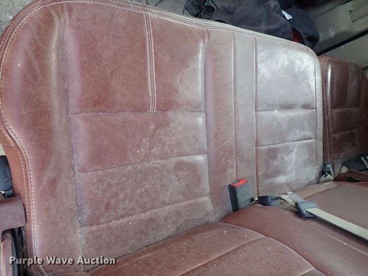 image for item DE5532 2010 Ford F250 Super Duty King Ranch Crew Cab pickup truck