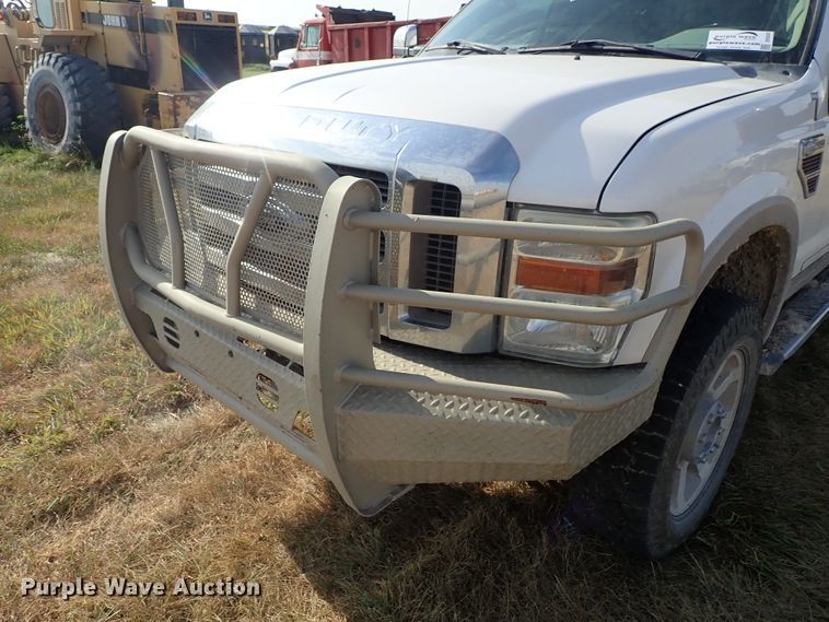 image for item DE5532 2010 Ford F250 Super Duty King Ranch Crew Cab pickup truck