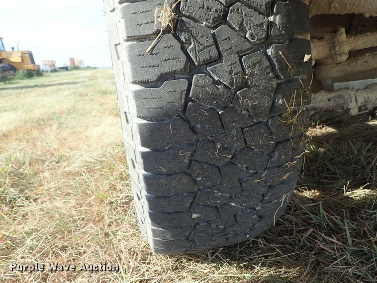 image for item DE5532 2010 Ford F250 Super Duty King Ranch Crew Cab pickup truck