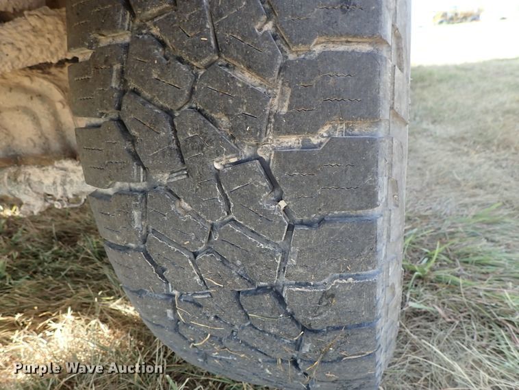 image for item DE5532 2010 Ford F250 Super Duty King Ranch Crew Cab pickup truck