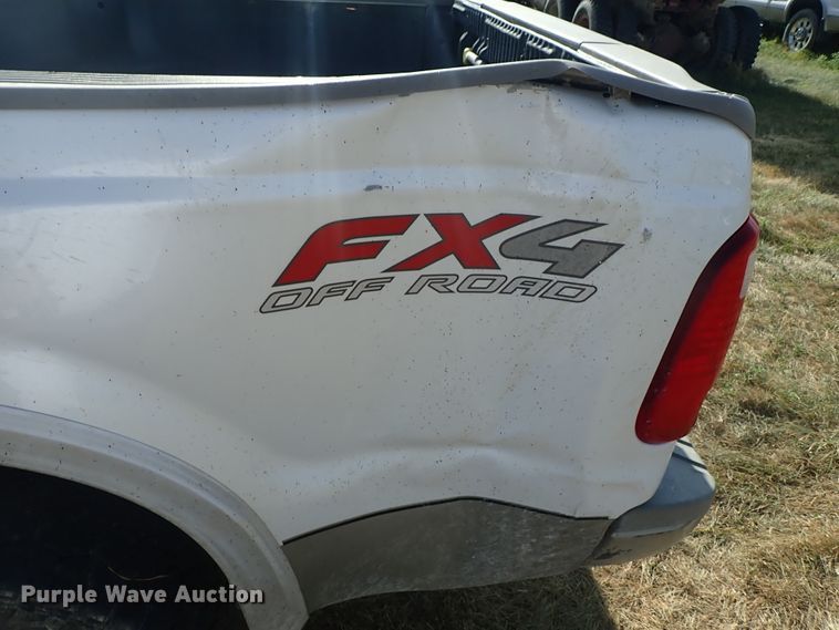 image for item DE5532 2010 Ford F250 Super Duty King Ranch Crew Cab pickup truck