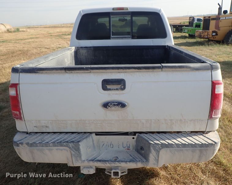 image for item DE5533 2008 Ford F250 Super Duty Crew Cab pickup truck