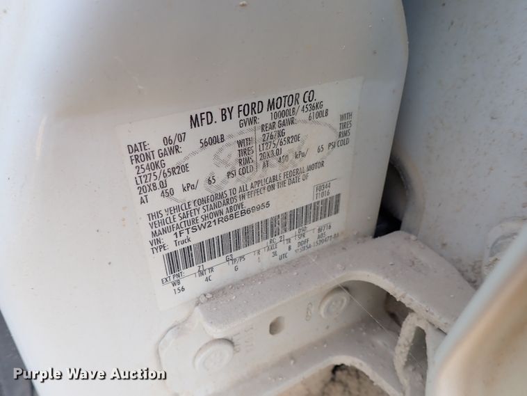 image for item DE5533 2008 Ford F250 Super Duty Crew Cab pickup truck