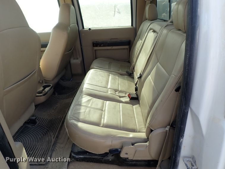 image for item DE5533 2008 Ford F250 Super Duty Crew Cab pickup truck