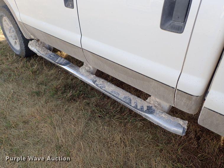 image for item DE5533 2008 Ford F250 Super Duty Crew Cab pickup truck
