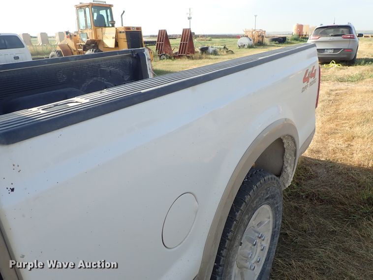 image for item DE5533 2008 Ford F250 Super Duty Crew Cab pickup truck