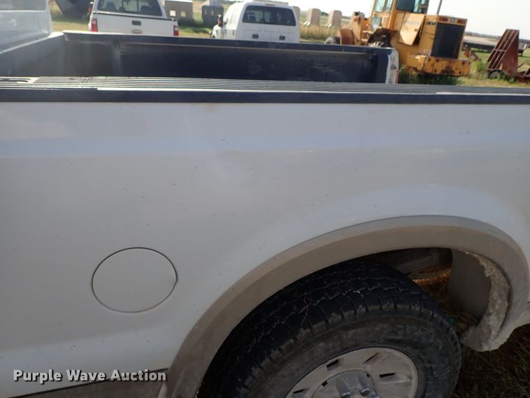 image for item DE5533 2008 Ford F250 Super Duty Crew Cab pickup truck