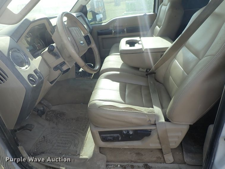 image for item DE5534 2008 Ford F250 Super Duty Crew Cab pickup truck
